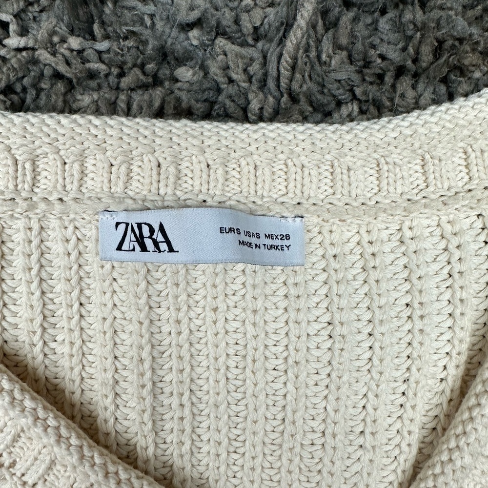 Zara Cropped Knit Sweater Asymmetric Neck, Size S <<<<224>>> - Picture 3 of 12